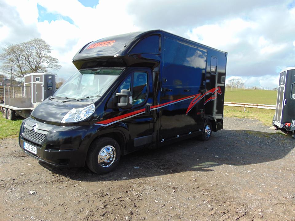 Citreon Horsebox Manufacturers